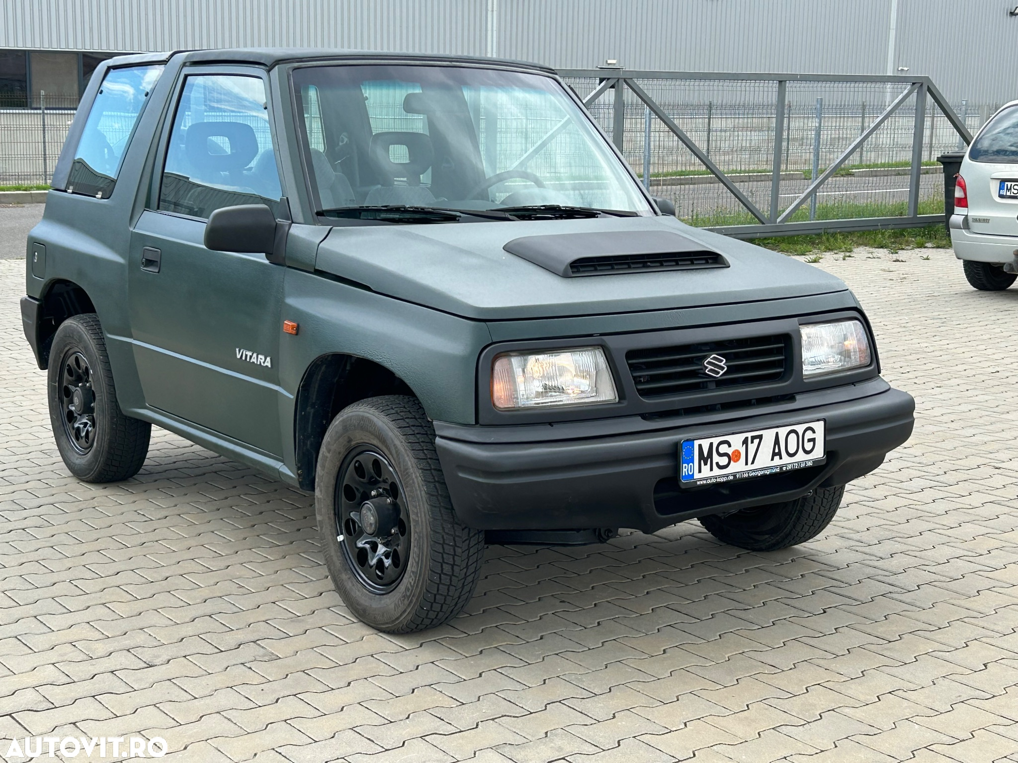 Suzuki Vitara - 12