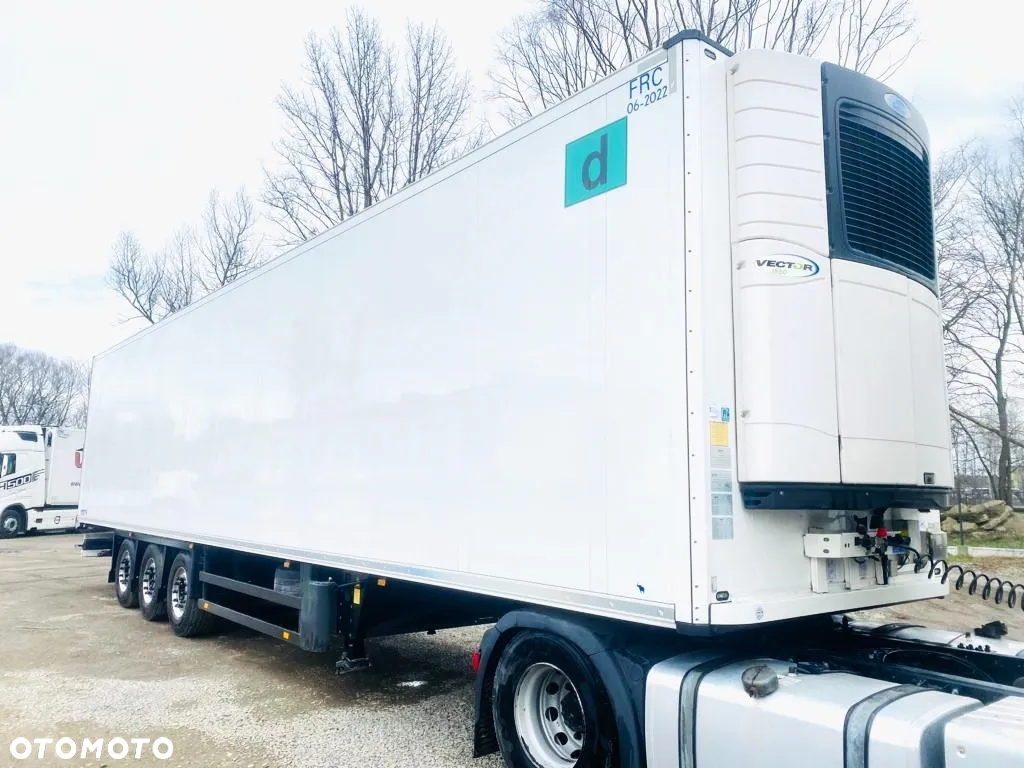 Schmitz Cargobull SKO24 Carrier VECTOR 1550 - 4