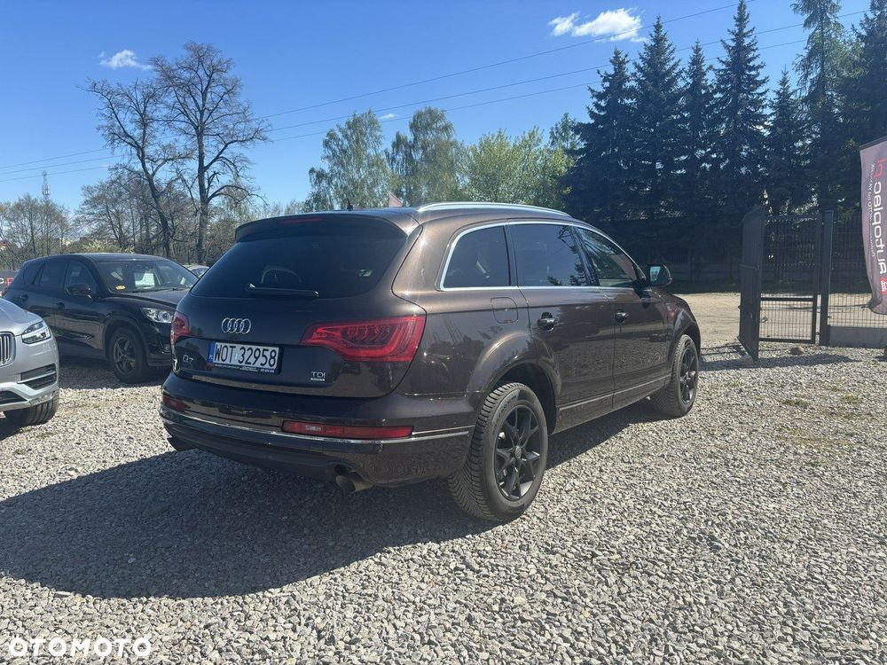 Audi Q7 - 10