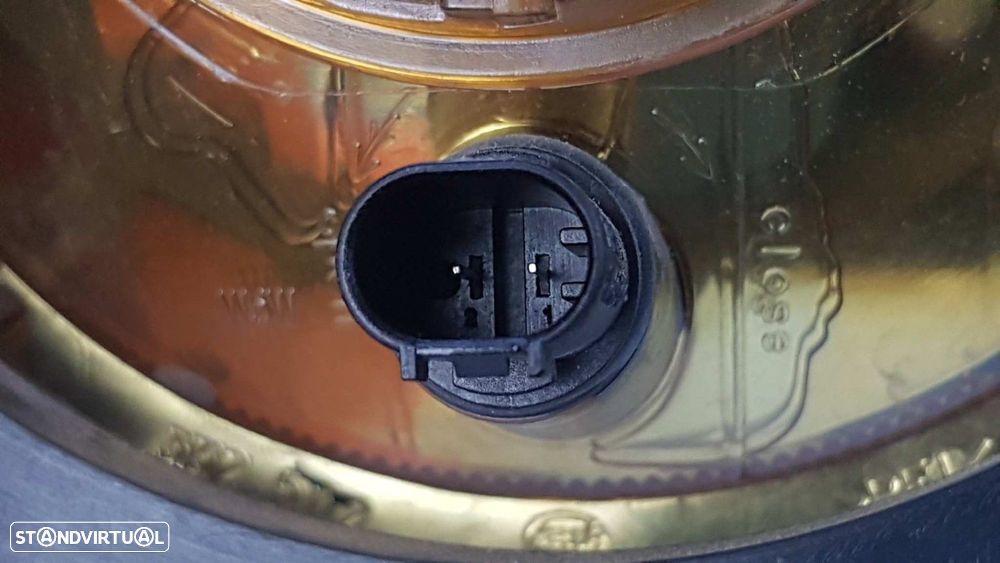 FAROL DIREITO RENAULT TWIZY INTENS - 4