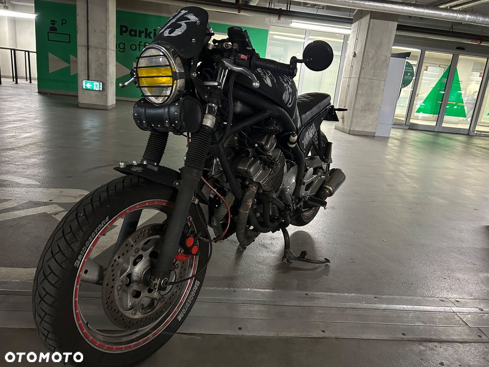 Yamaha XJ - 17