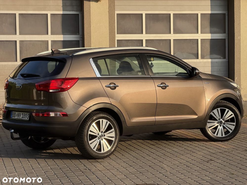 Kia Sportage 2.0 CRDI 4WD Fifa World Cup Edition - 15