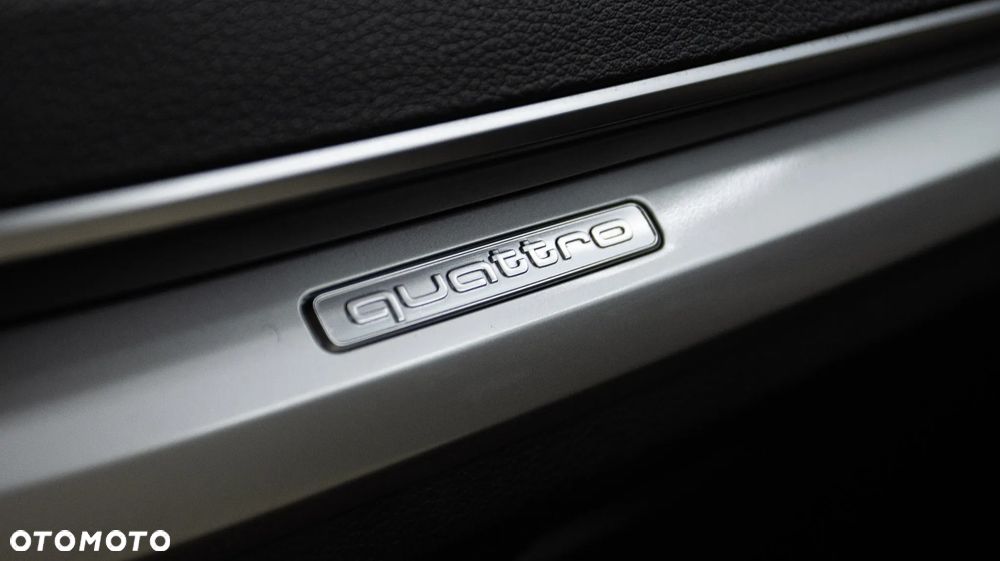 Audi Q5 50 TFSI e Quattro S tronic - 33