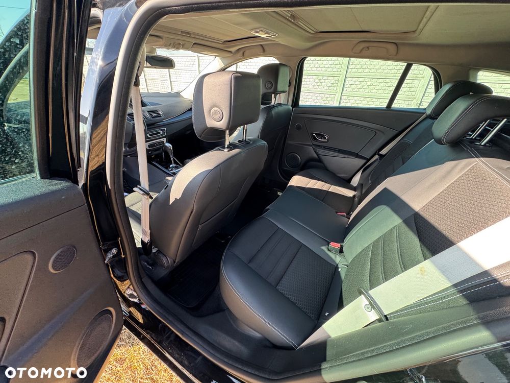 Renault Megane 1.2 16V TCe Bose EDC EU6 - 6