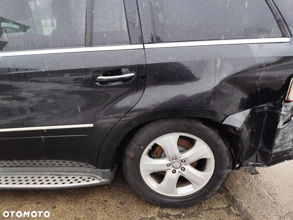 Mercedes-Benz GL 450 4Matic 7G-TRONIC - 3