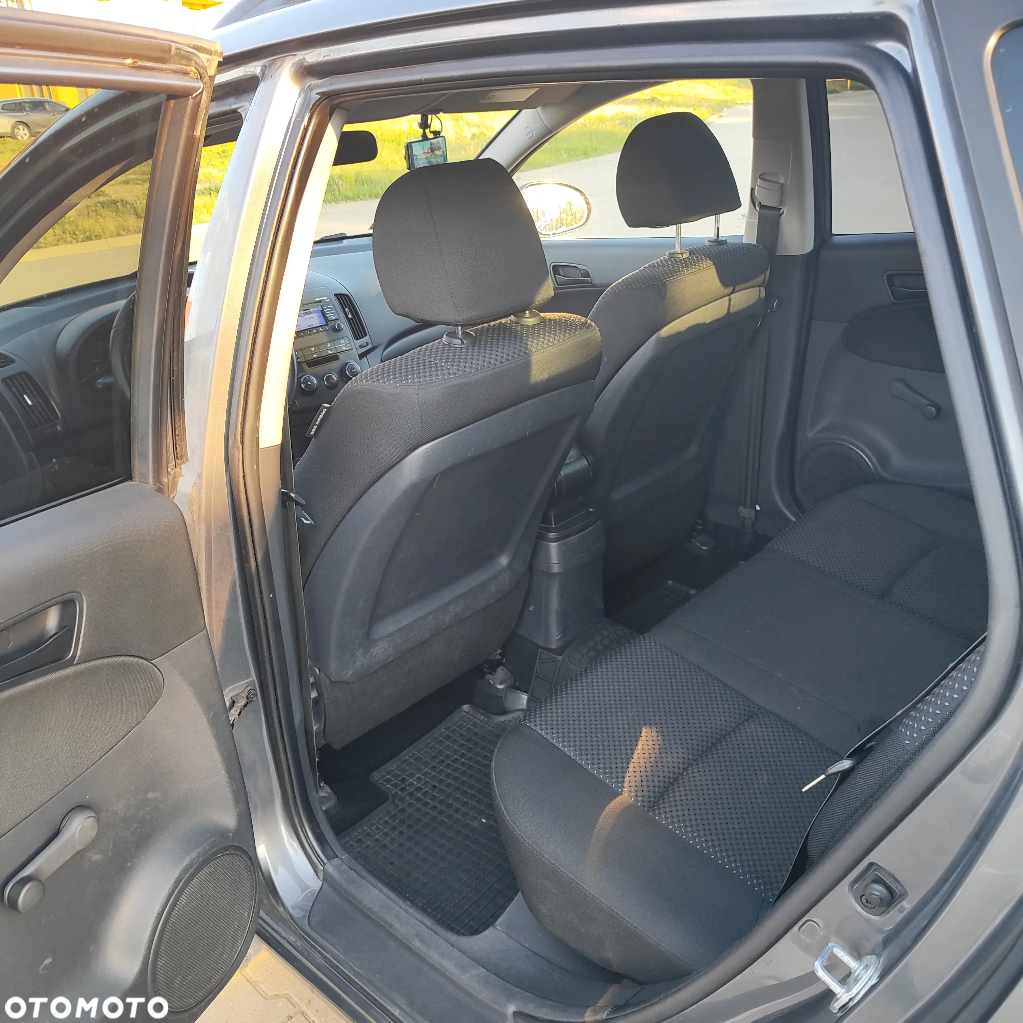 Hyundai i30 1.4 Classic + - 10