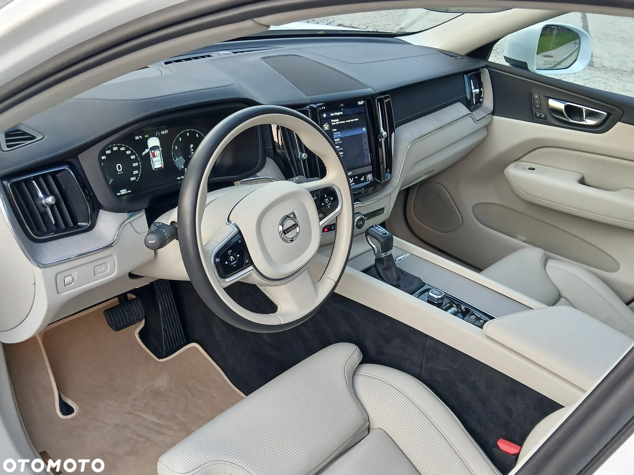 Volvo XC 60 T6 AWD Inscription - 18