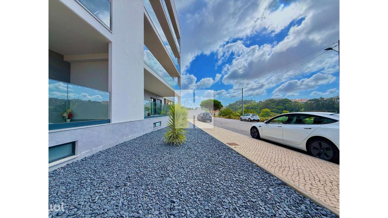 Espaçoso T4+1 Duplex c/ Vista Mar - Grande imagem: 2/49