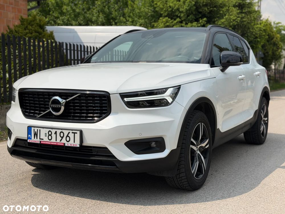 Volvo XC 40 T5 AWD R-Design - 1
