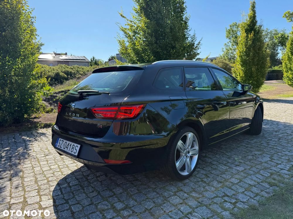 Seat Leon 1.4 TSI FR Black S&S - 11