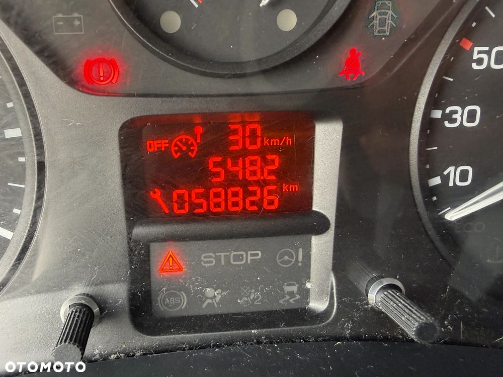 Peugeot PARTNER - 21