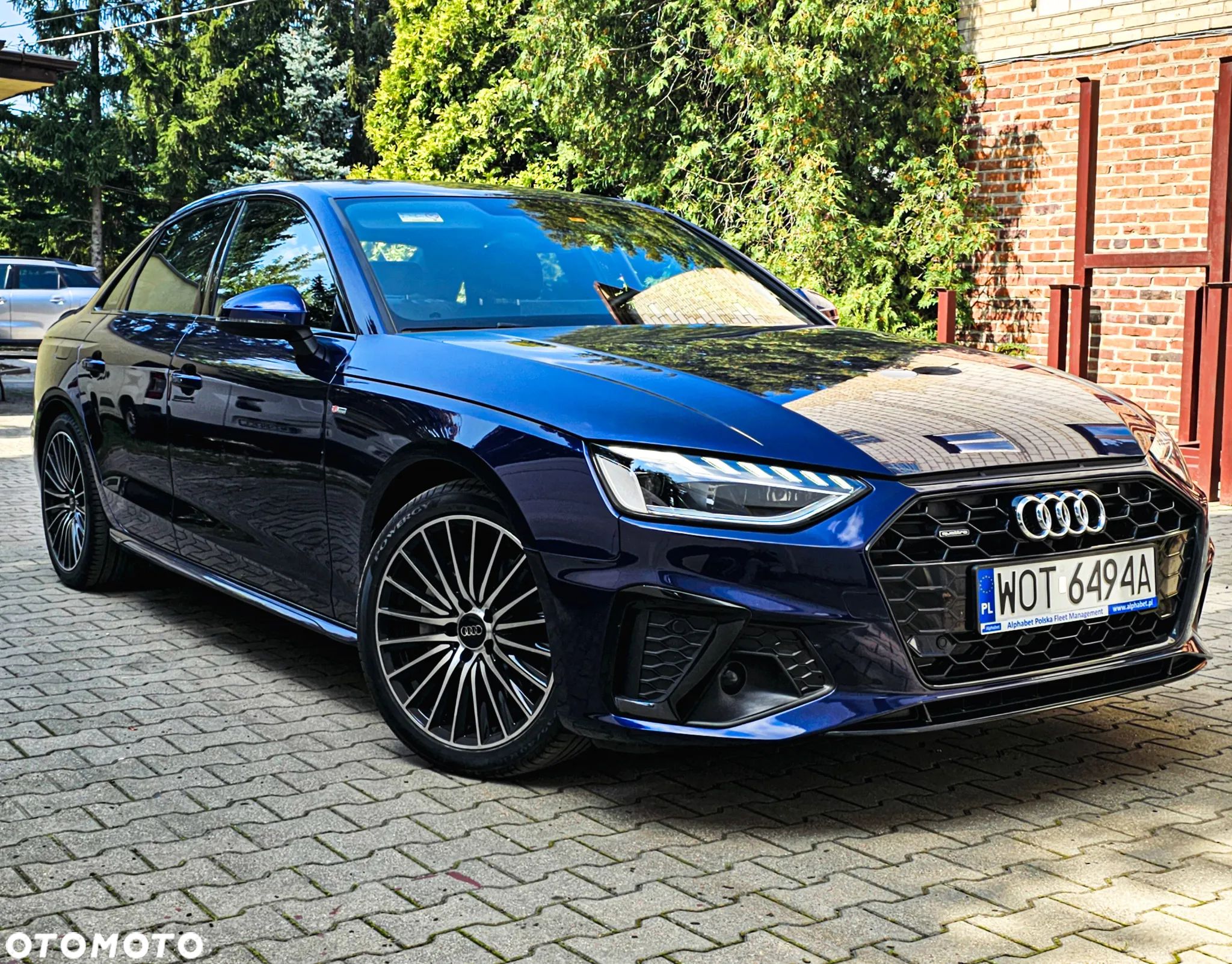 Audi A4 40 TDI quattro S tronic S line - 1