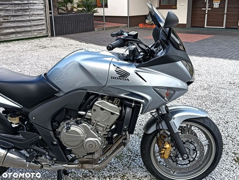 Honda CBF - 15
