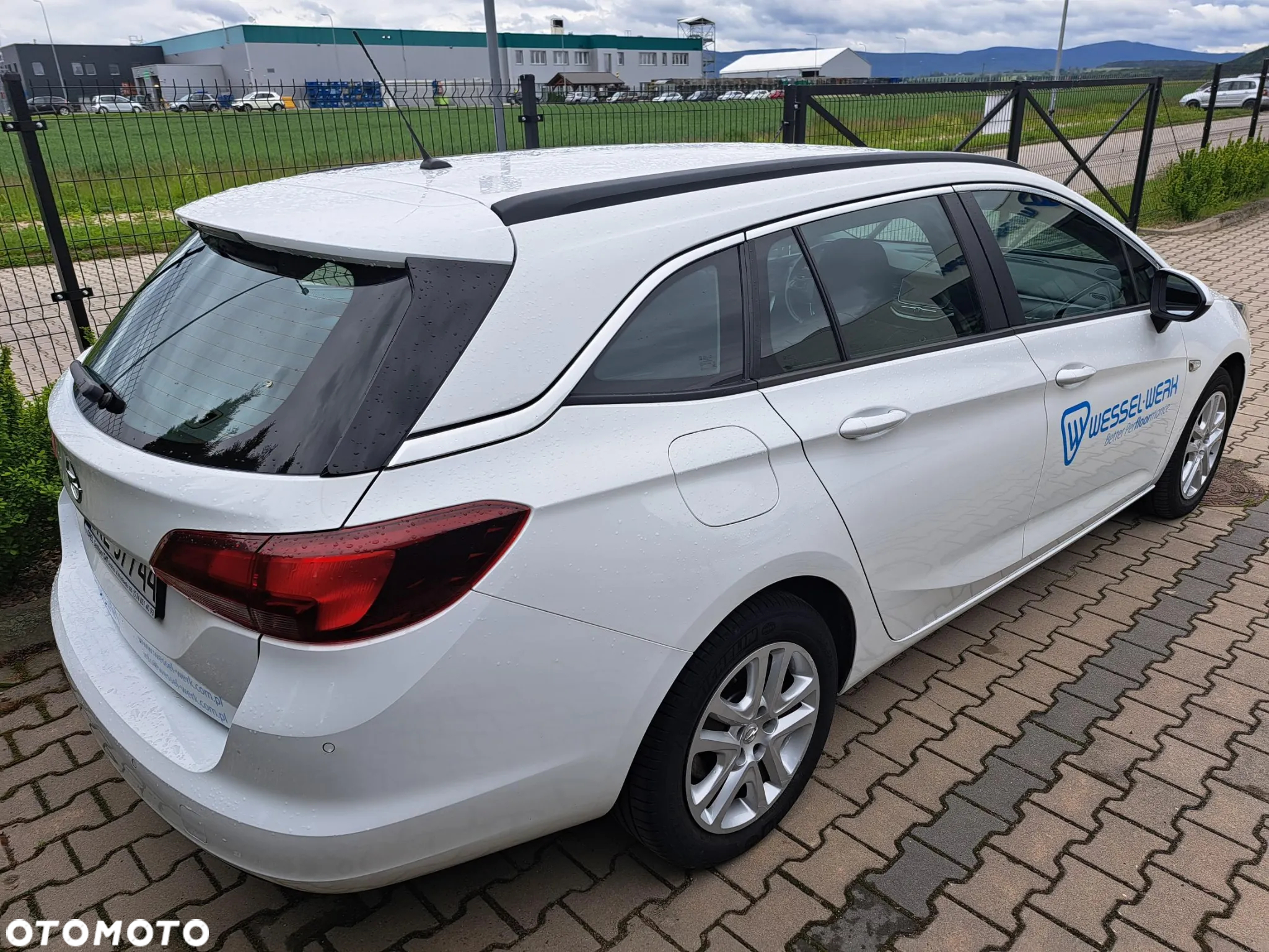 Opel Astra V 1.6 CDTI Dynamic - 4