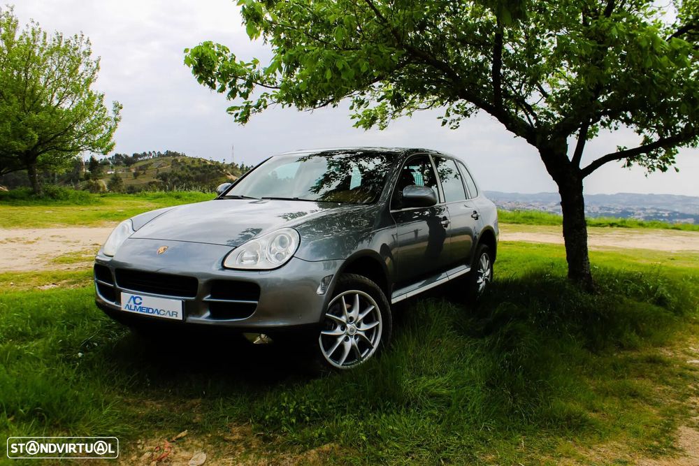 Porsche Cayenne Tiptronic - 3