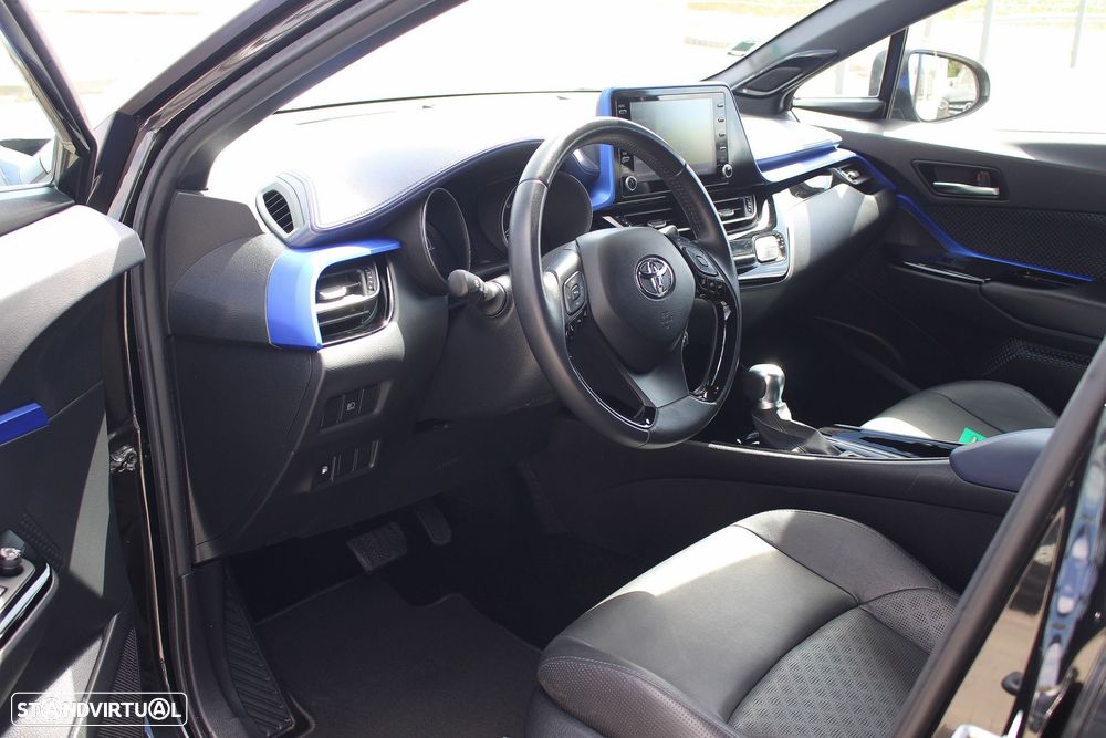 Toyota C-HR 2.0 Hybrid Lounge - 27