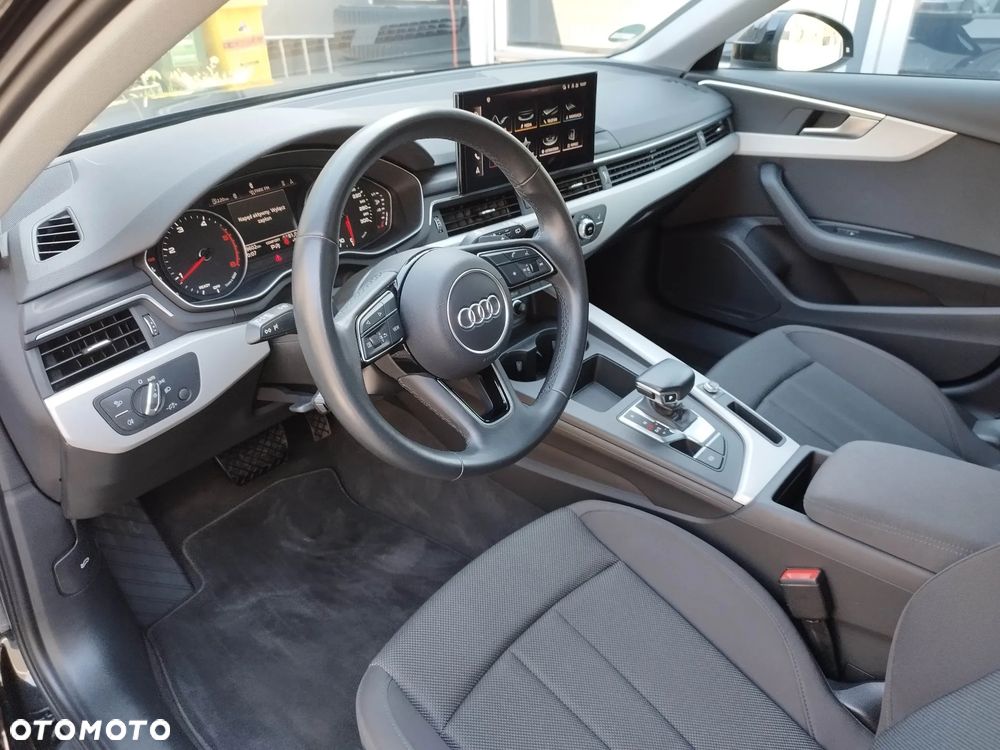 Audi A4 Avant 40 TDI S tronic - 26