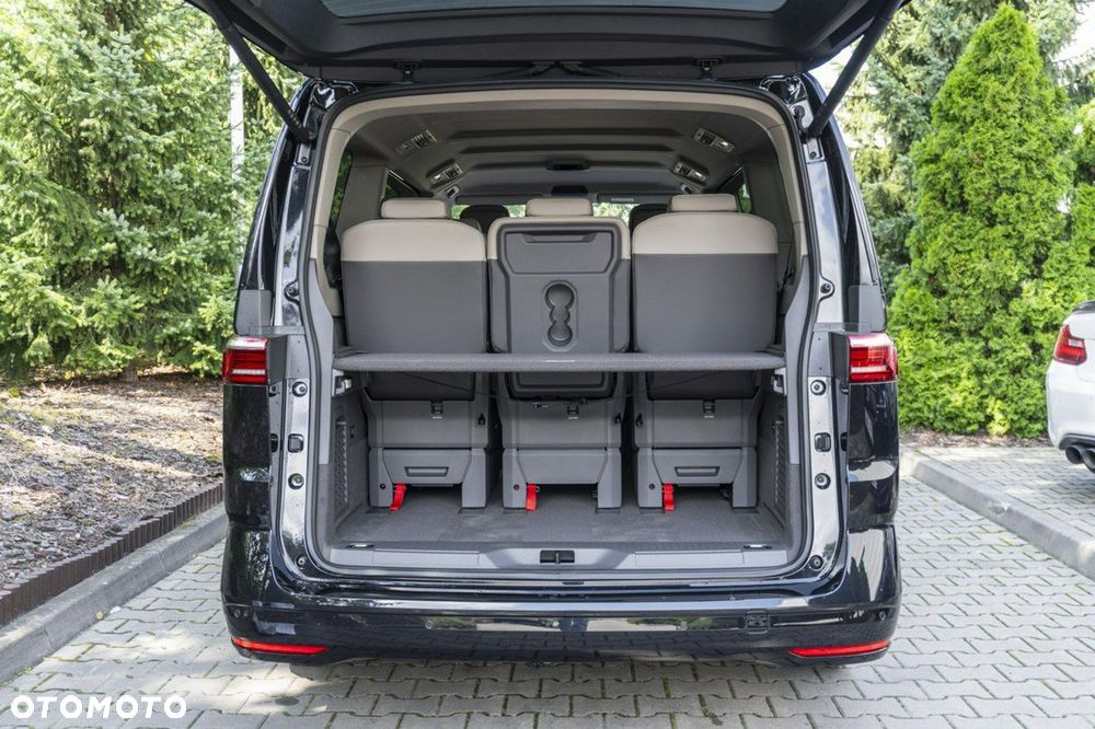 Volkswagen Multivan - 19