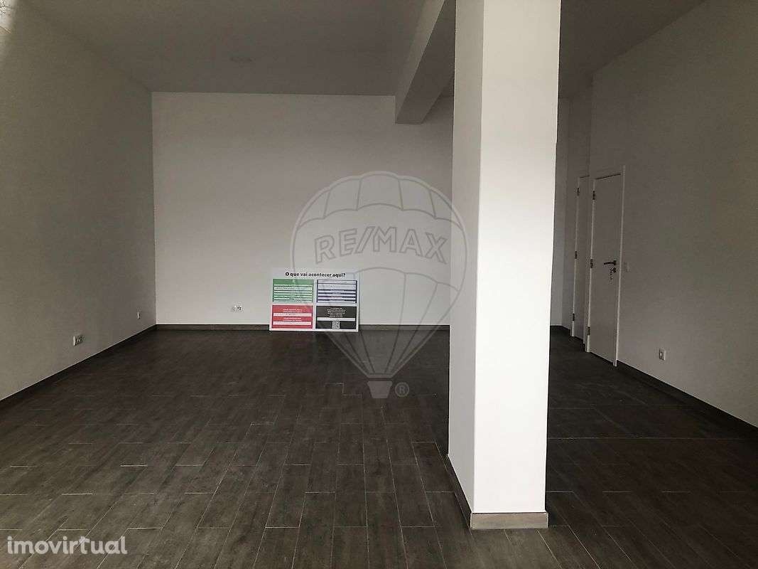 Escritório  para arrendamento - Grande imagem: 3/9