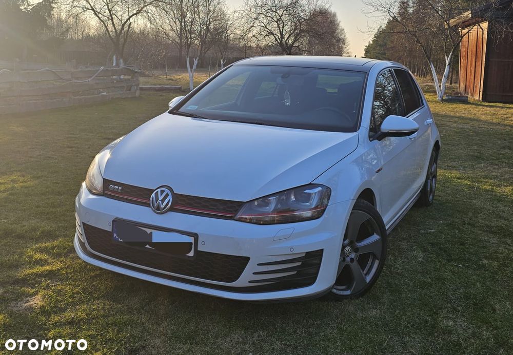 Volkswagen Golf 2.0 TSI BMT GTI DSG - 3