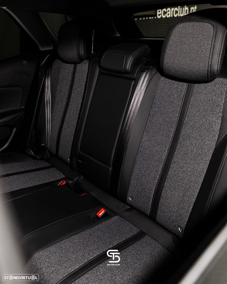 Peugeot 3008 1.2 PureTech Allure Pack EAT8 - 11