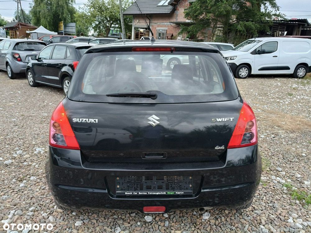 Suzuki Swift - 12