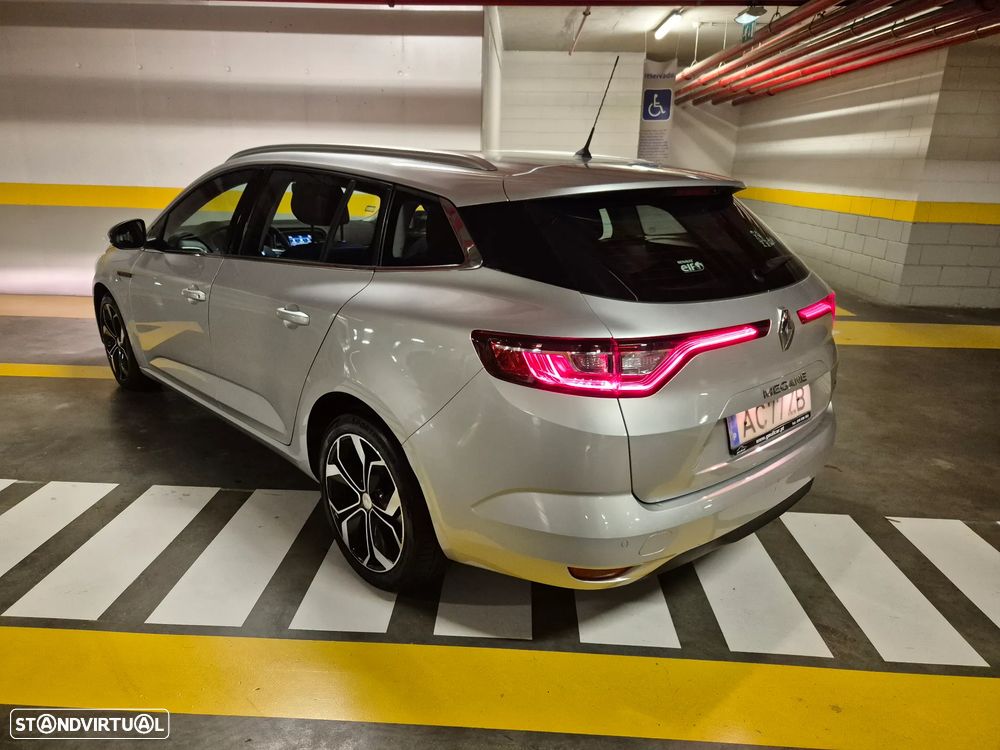 Renault Mégane Sport Tourer ENERGY dCi 110 EXPERIENCE - 16