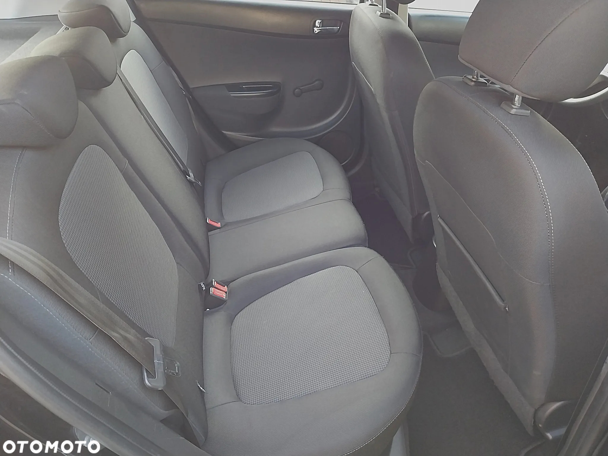 Hyundai i20 1.2 Trend - 19