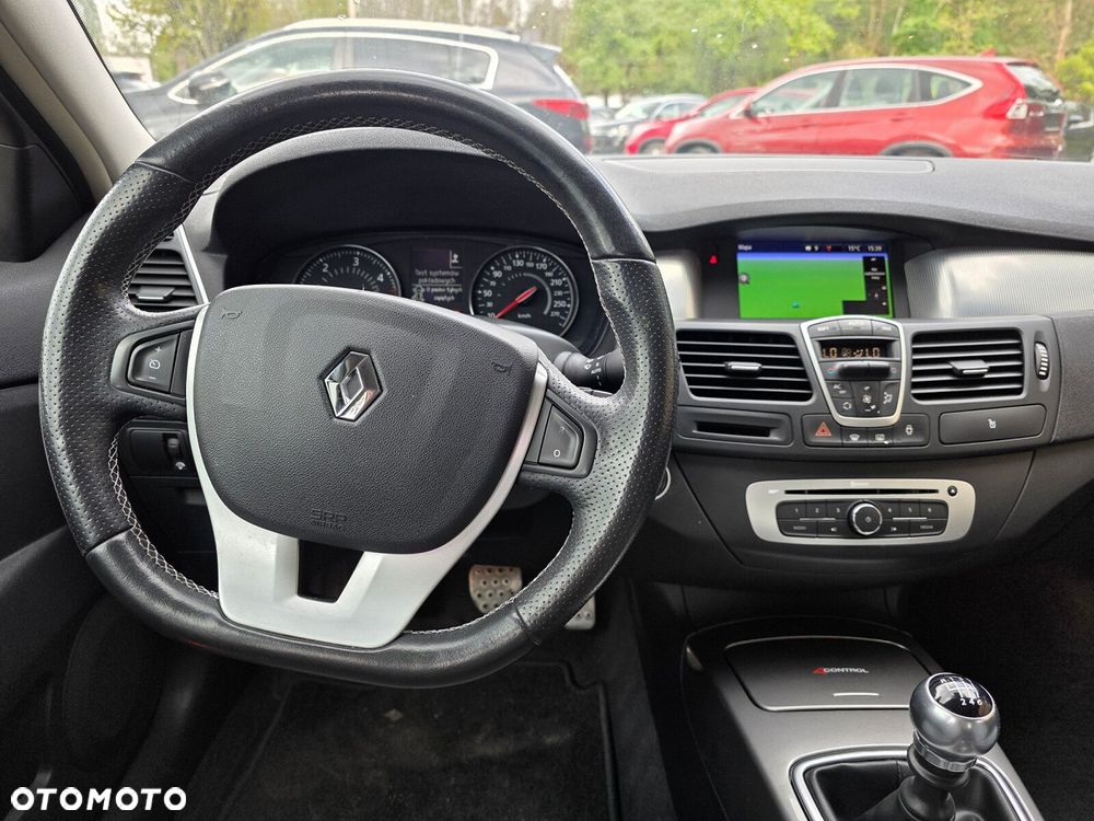 Renault Laguna - 11