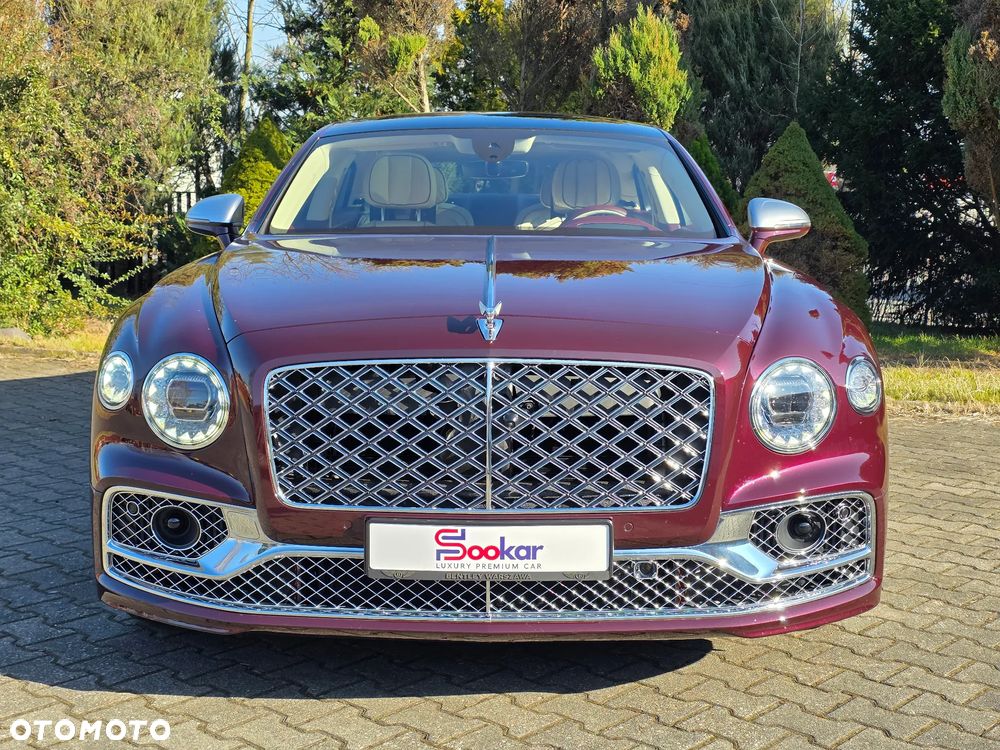 Bentley Flying Spur - 3