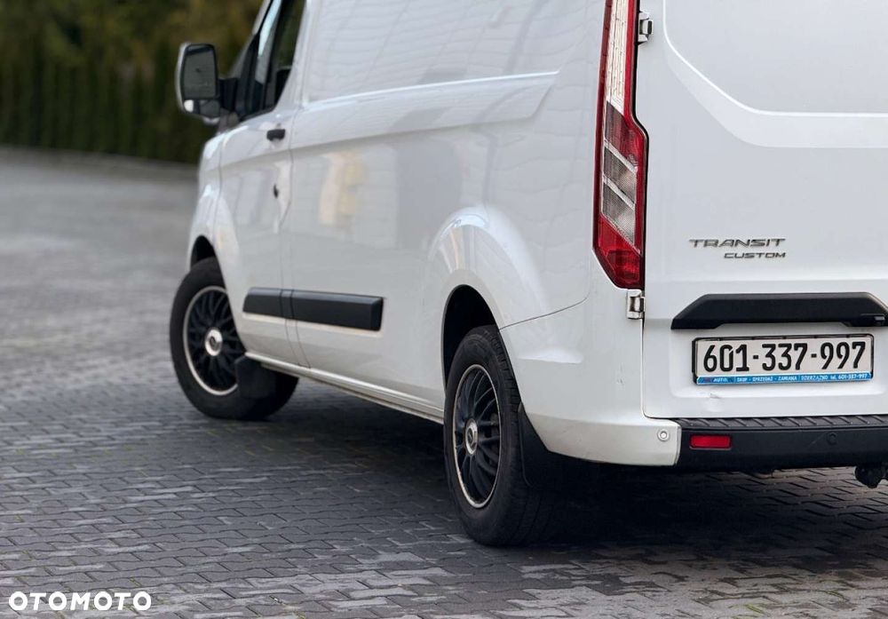 Ford Transit Custom - 13