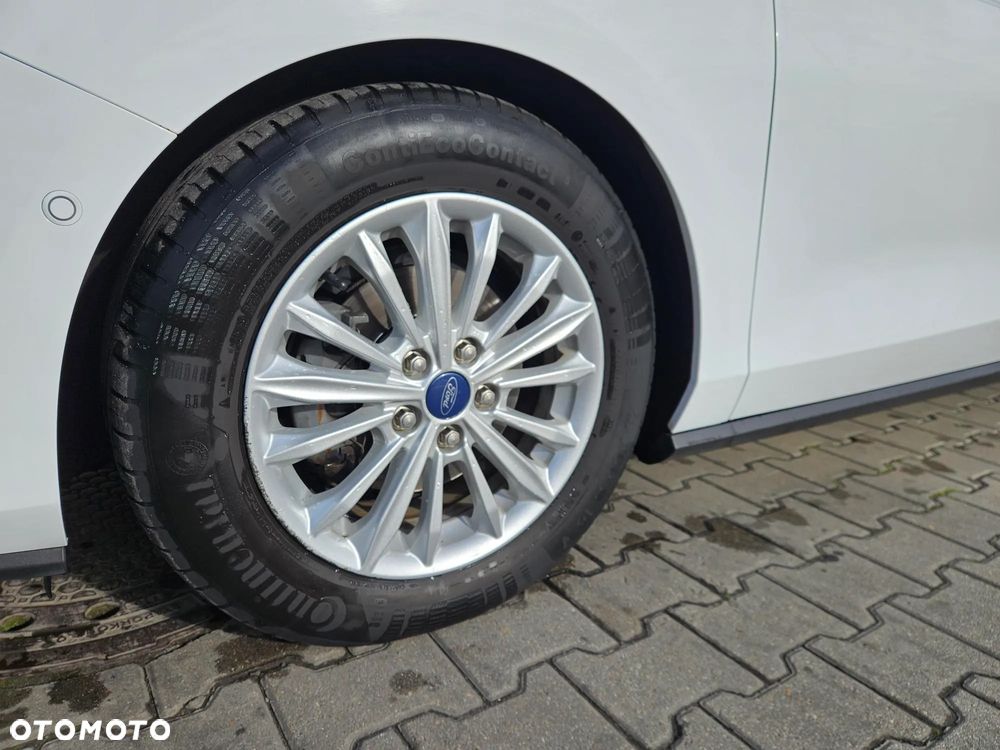 Ford Focus 1.5 EcoBlue Start-Stopp-System TITANIUM - 34