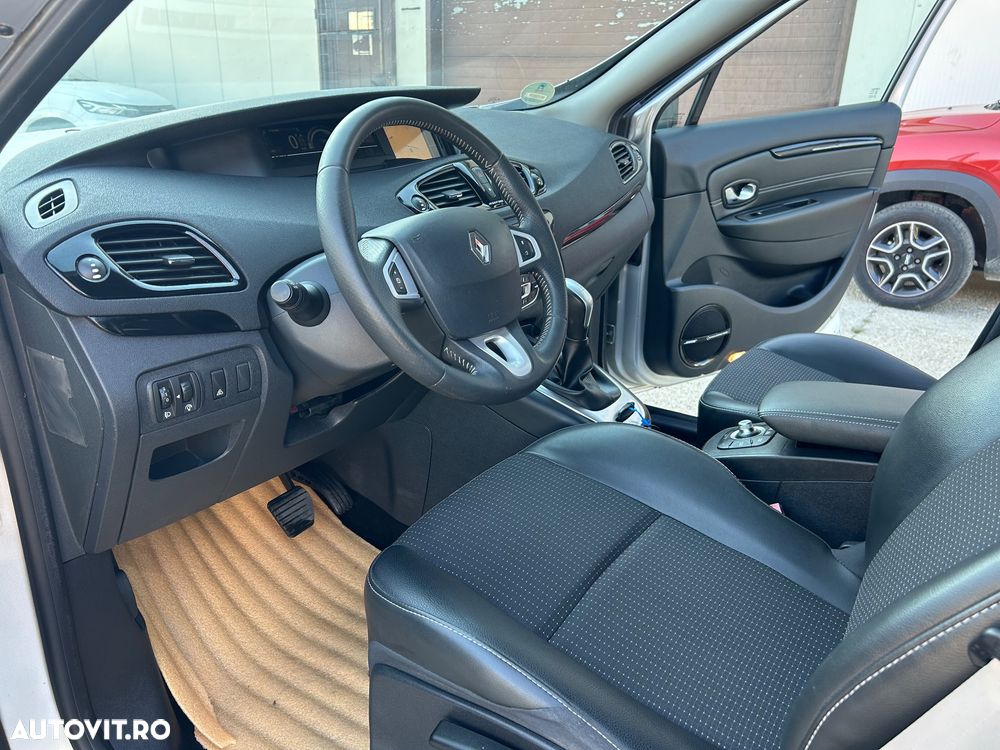 Renault Scenic - 29
