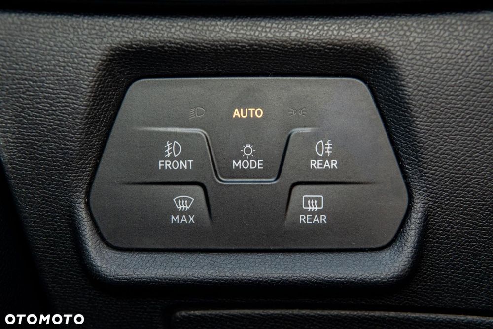 Cupra Formentor 1.5 TSI DSG - 34
