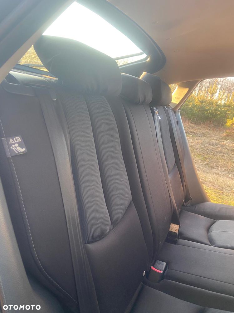 Mazda 6 Sport 2.2 CD DPF Comfort - 12
