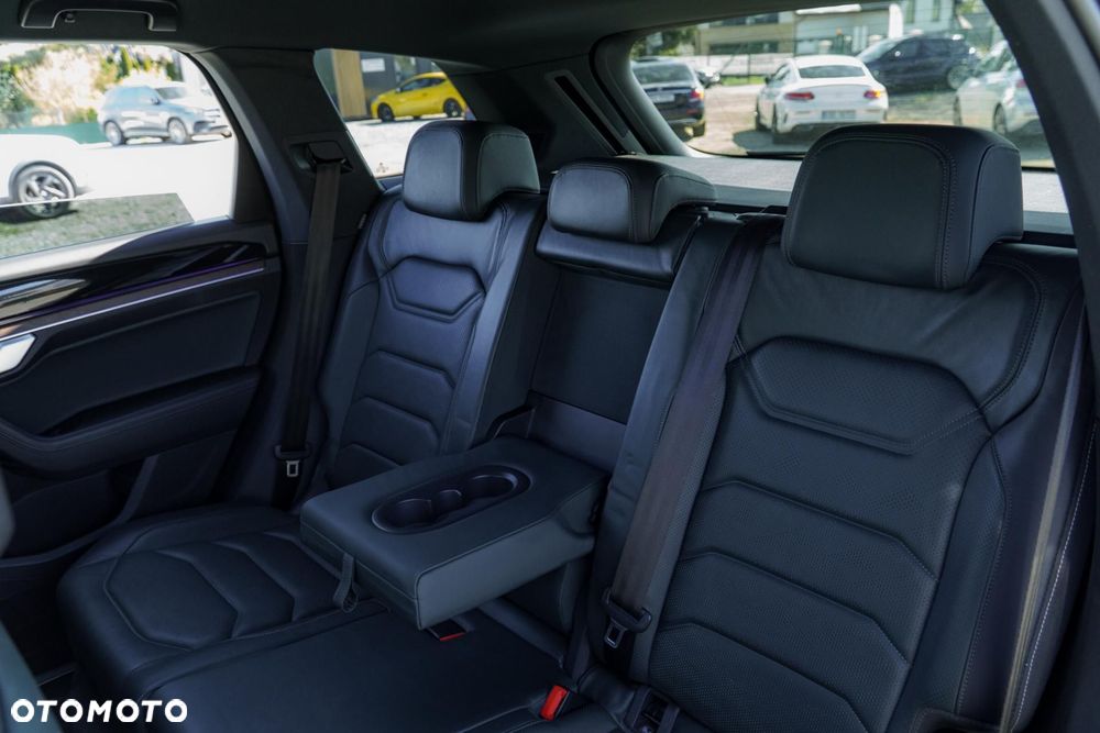 Volkswagen Touareg 3.0 V6 TFSI 4Motion R-Line - 33