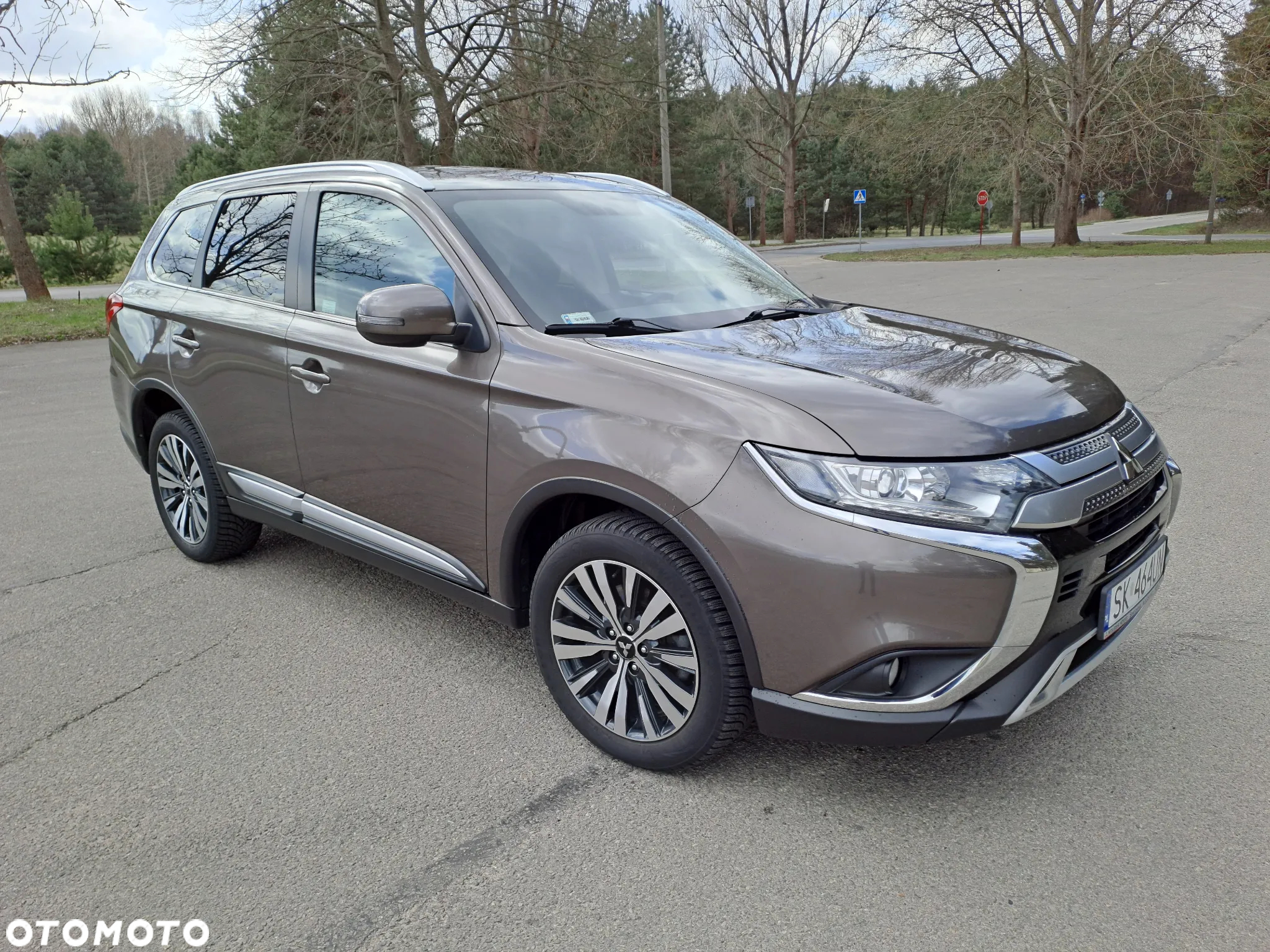 Mitsubishi Outlander 2.0 Intense 4WD CVT - 23