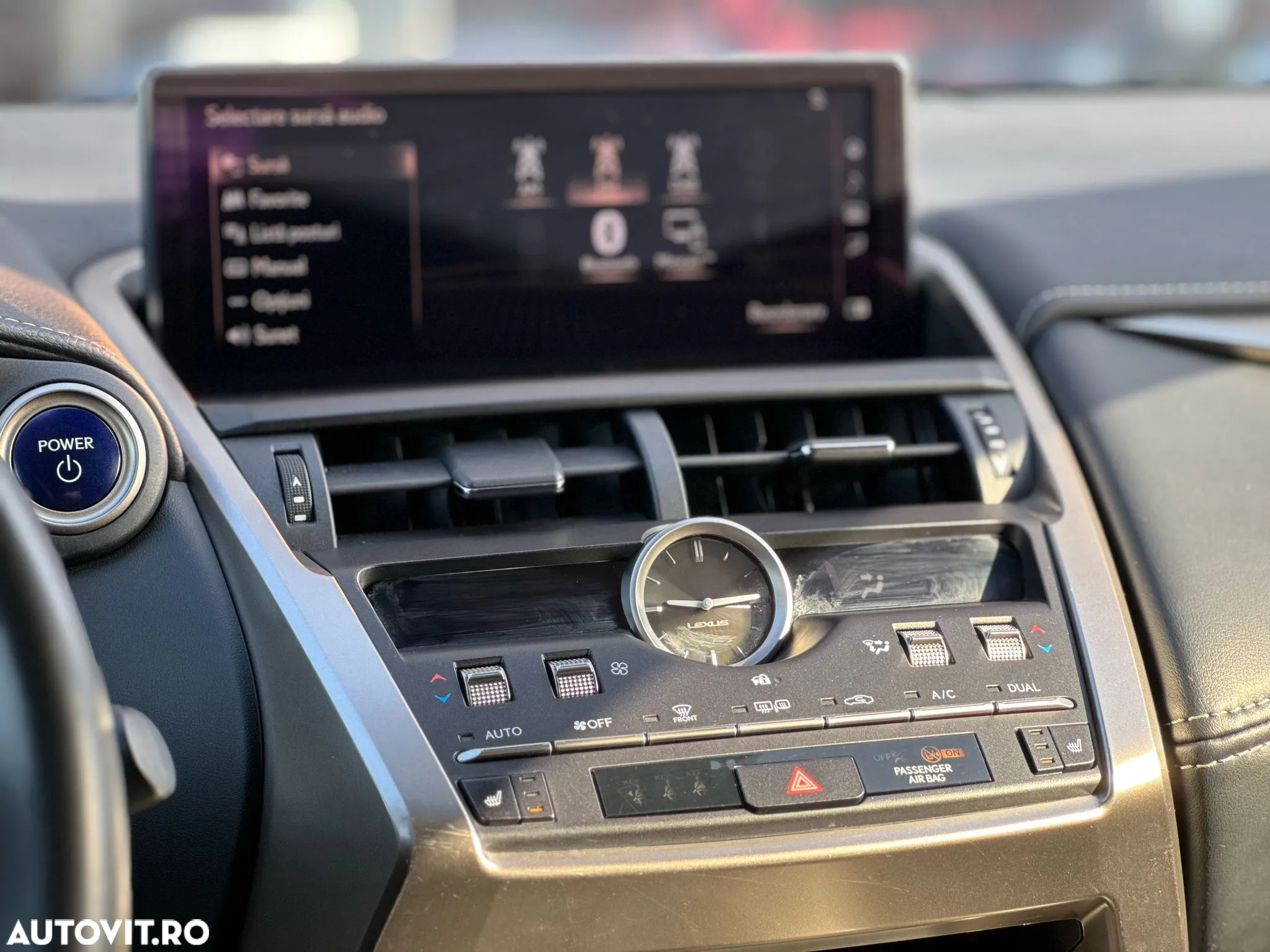Lexus Seria NX 300h FWD Executive Plus - 24
