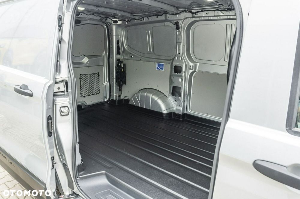 Volkswagen Transporter - 19