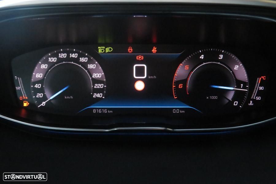 Peugeot 5008 1.5 BlueHDi Allure Pack - 40