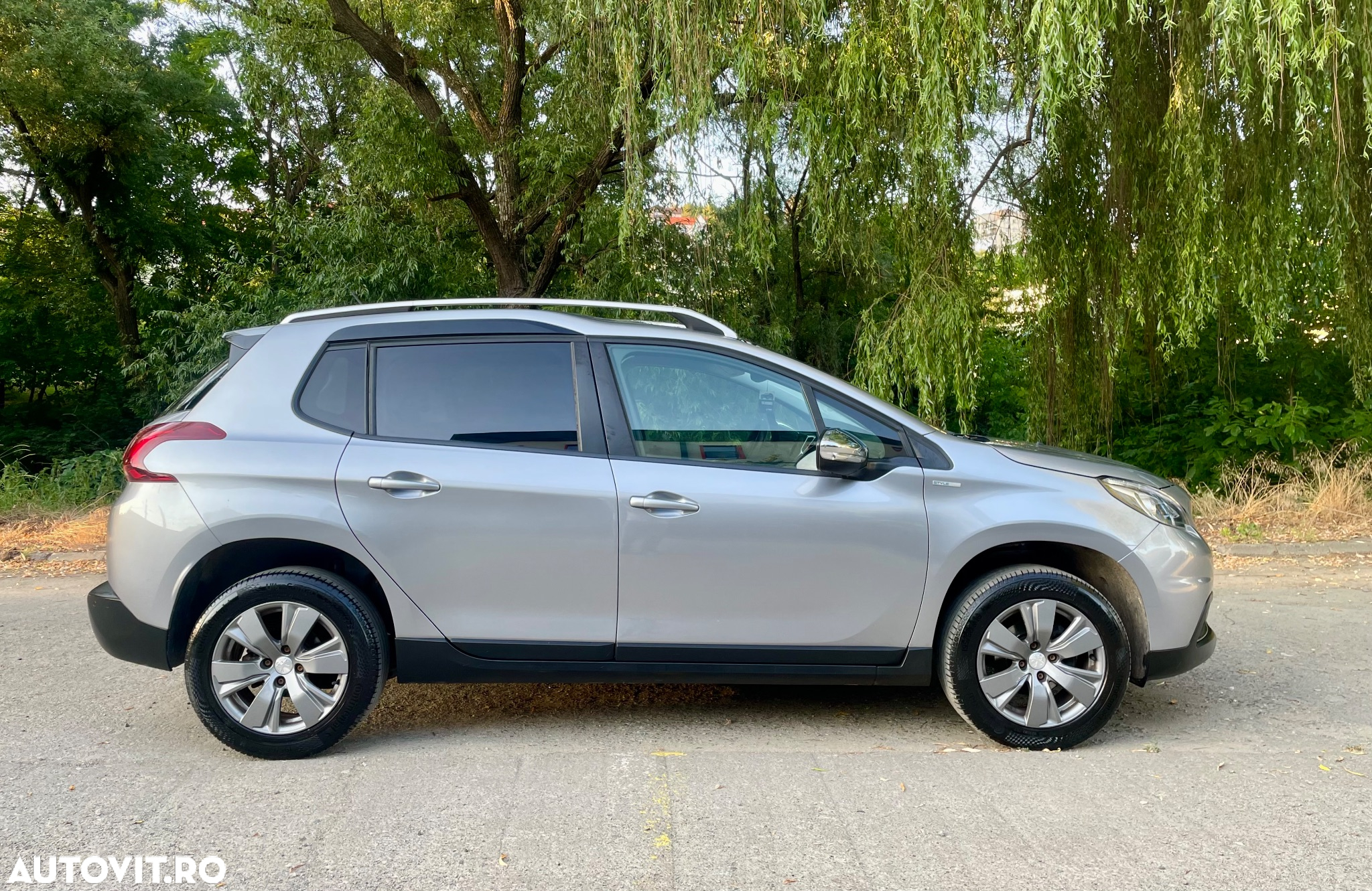Peugeot 2008 PureTech 100 Stop&Start Allure Pack - 30