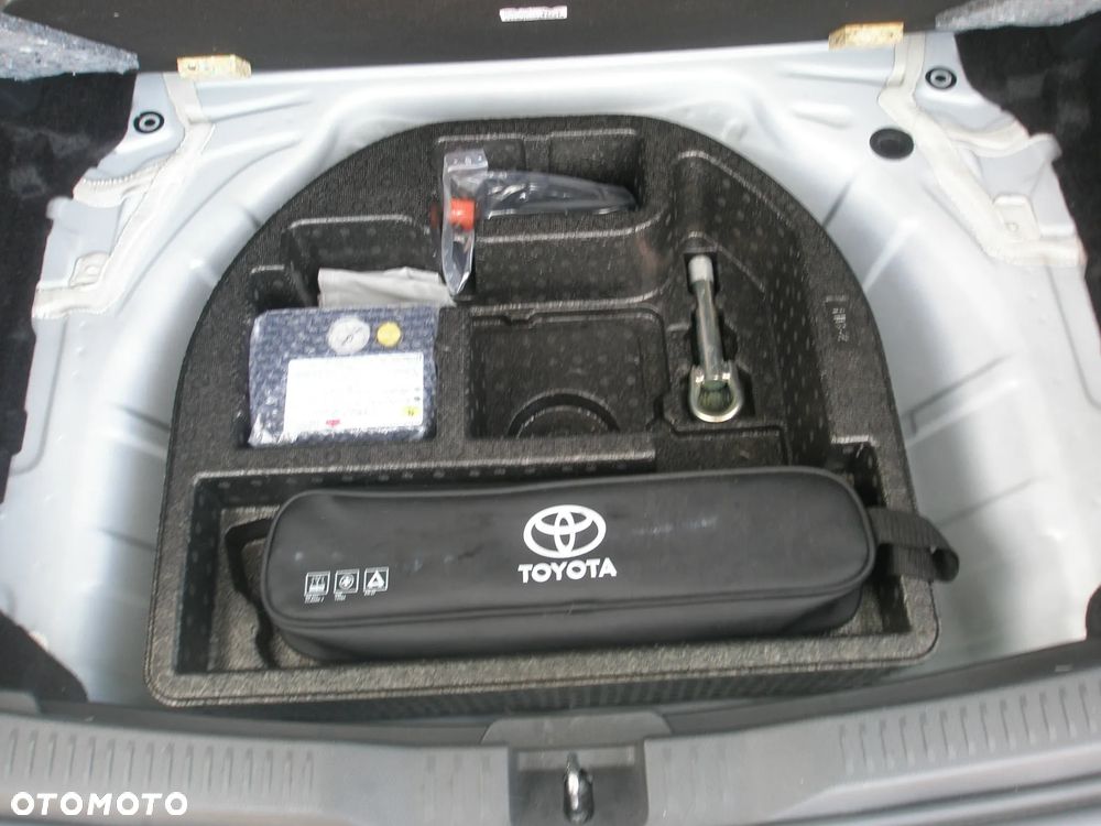 Toyota Auris 1.2 T Prestige - 11