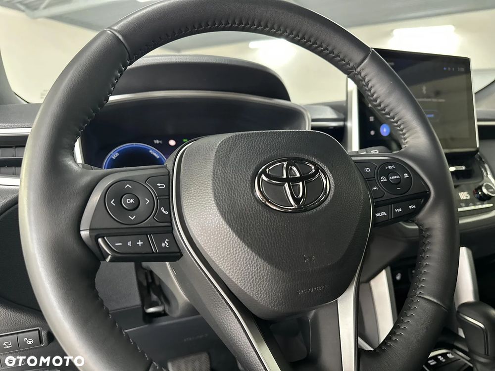 Toyota Corolla Cross 2.0 Hybrid Executive - 18