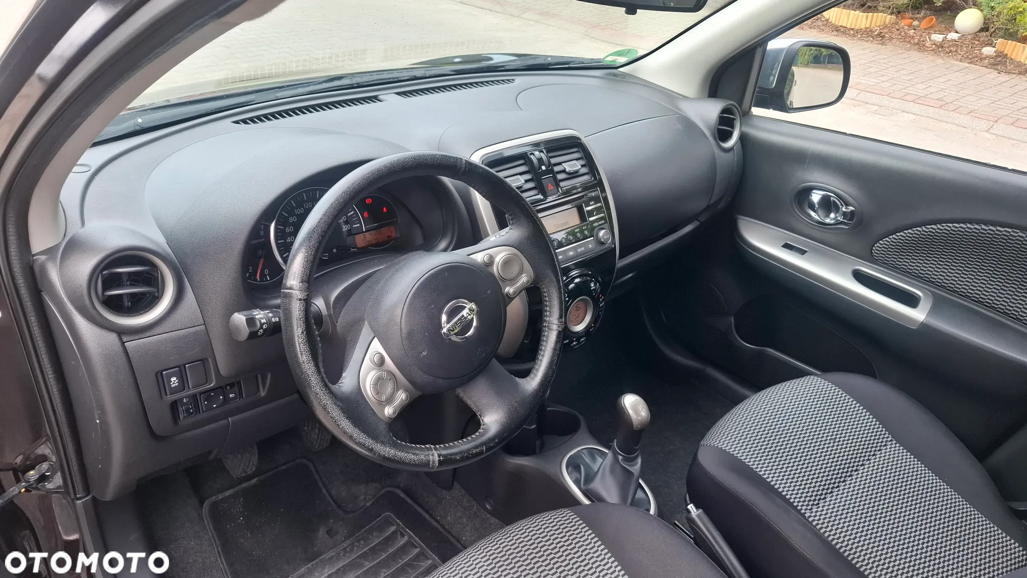 Nissan Micra 1.2 Tekna - 6