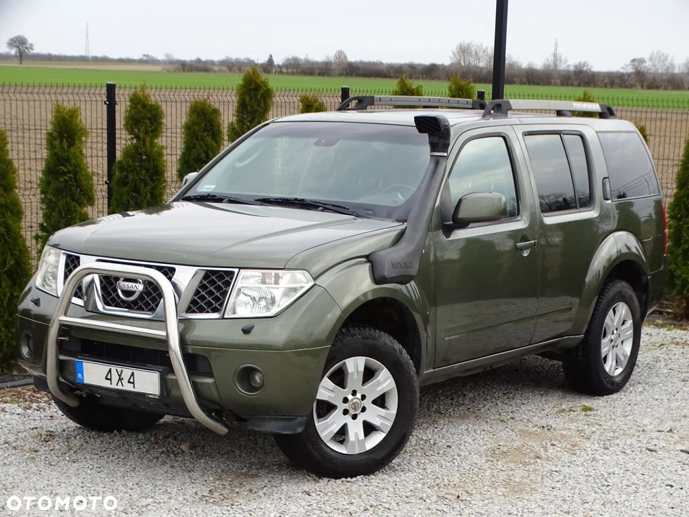 Nissan Pathfinder 2.5 DCi Elegance + - 30