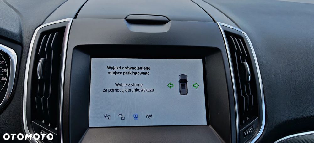 Ford S-Max 2.0 EcoBlue ST-LINE - 28