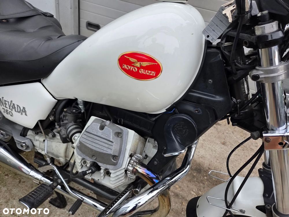 Moto Guzzi Nevada - 13