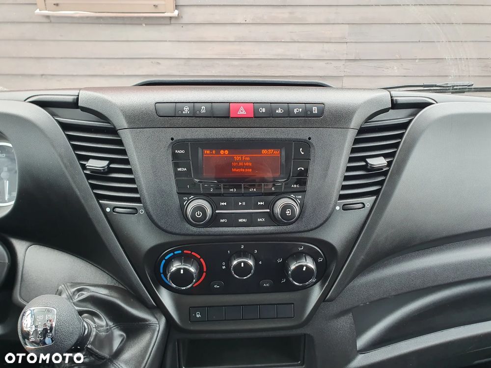 Iveco DAILY 35C16 C 16 - 23