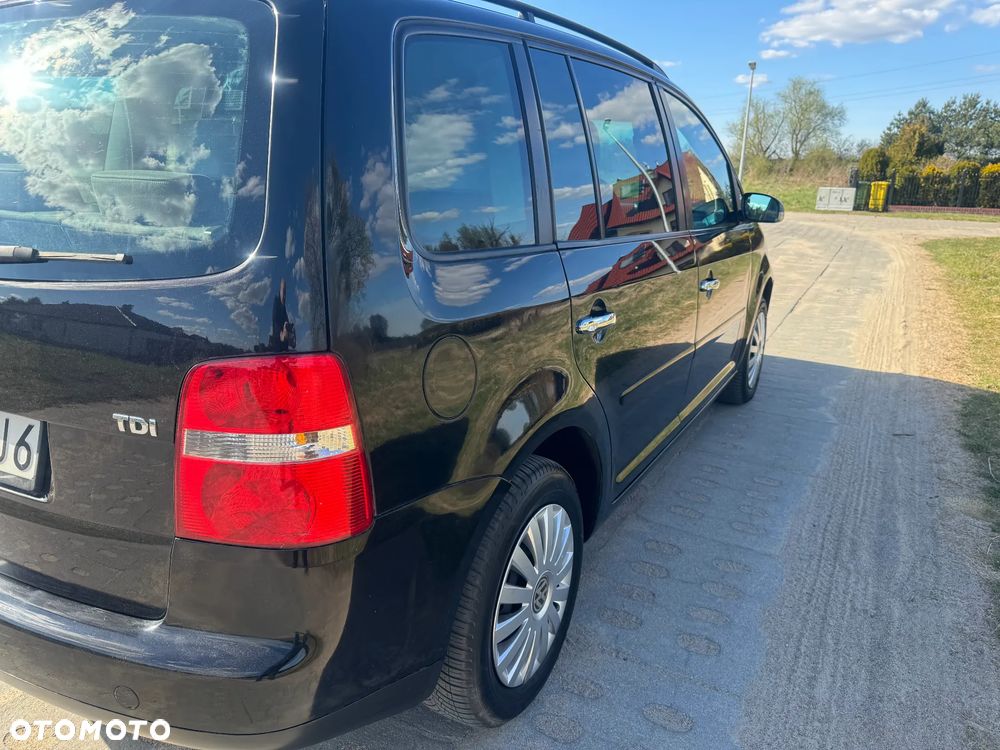 Volkswagen Touran 1.9 TDI Trendline - 6