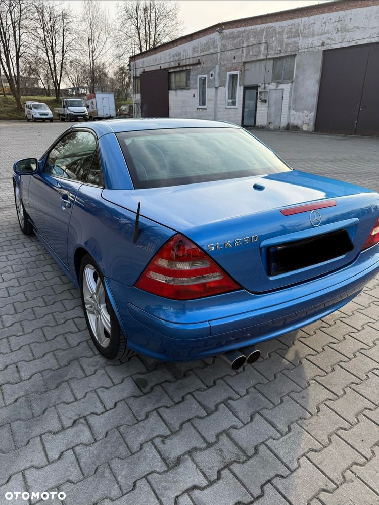 Mercedes-Benz SLK - 11